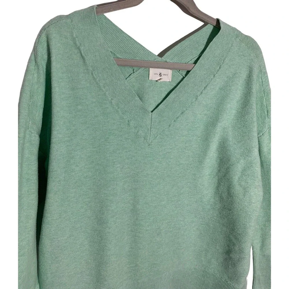 Lou & Grey Women's Size Medium Mint V Neck Knit Pullover Sweater
